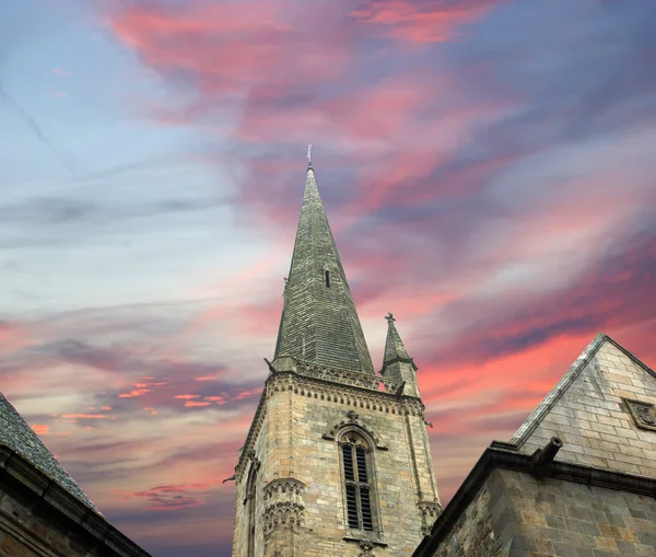 Katedrála v Saint-Malo – katedrála st. vincent, Bretaň, Francie — Stock fotografie