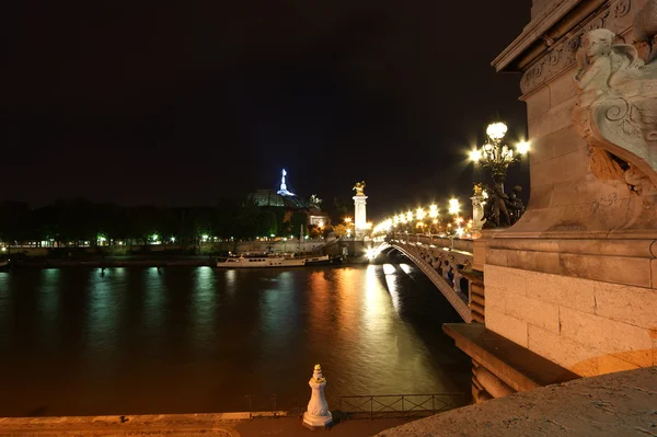 Most Aleksandra III w nocy - Paryż, Francja — Zdjęcie stockowe