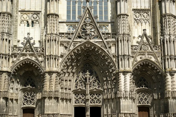 Gotiska katedralen saint gatien (byggd mellan 1170 och 1547), tours, Frankrike — Stockfoto