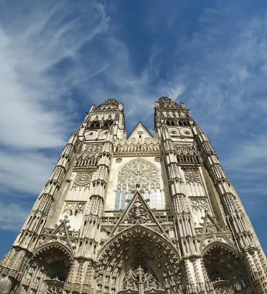 Catedral gótica de São Gatien (construída entre 1170 e 1547), Tours, França — Fotografia de Stock