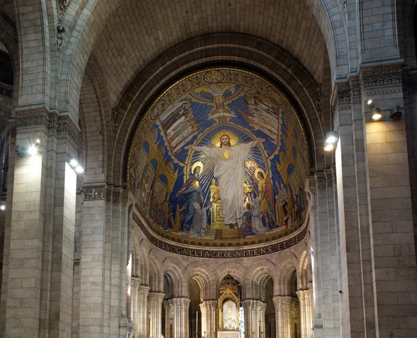 Innenraum der Basilika des Heiligen Herzens von Paris — Stockfoto