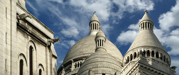 Basilikan på sacred heart i paris, Frankrike体育羽毛球图标旧纸张纹理和背景 — Stockfoto