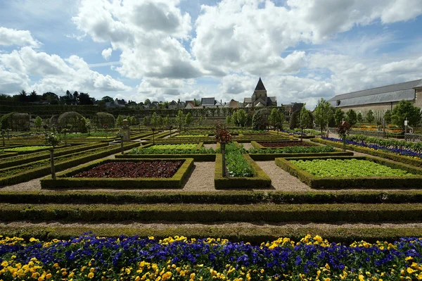 Chateau Villandry och dess trädgård, Loiredalen, Frankrike — Stockfoto