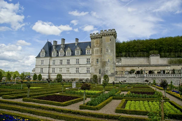 Chateau Villandry och dess trädgård, Loiredalen, Frankrike — Stockfoto