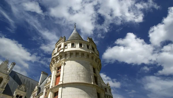 Chateau Azay-le-Rideau (foi construído de 1515 a 1527), França — Fotografia de Stock