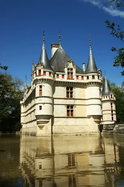 Chateau Azay-le-Rideau (foi construído de 1515 a 1527), França — Fotografia de Stock