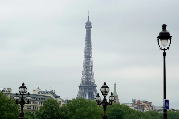 Eiffelturm in Paris, Frankreich — Stockfoto