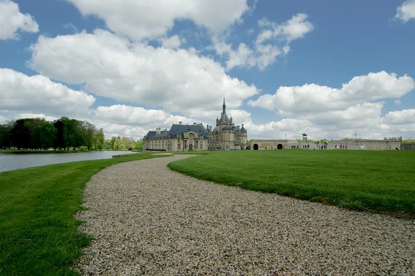 Kasteel van chantilly (chantilly kasteel), Frankrijk — Stockfoto