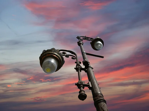 Decoratieve straat licht — Stockfoto