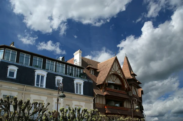 Deauville, regionen basse-normandie i nordvästra Frankrike — Stockfoto