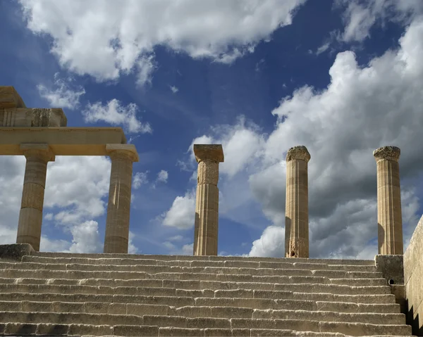 Kısmen yeniden athena Tapınağı lindia, Rodos, Yunanistan — Stok fotoğraf