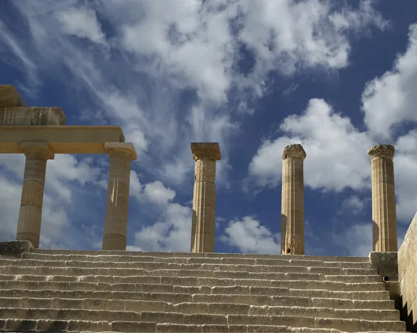 Partially rebuilt temple of Athena Lindia, Rhodes island, Greece — Stock Photo, Image