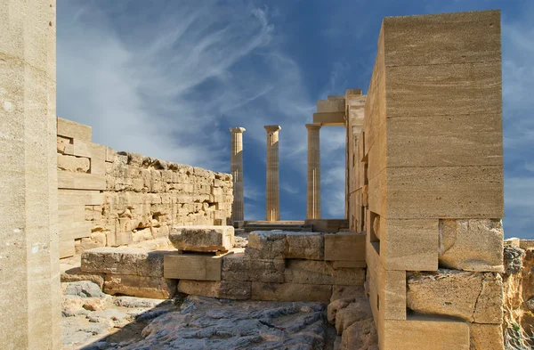 Partially rebuilt temple of Athena Lindia, Rhodes island, Greece — Stock Photo, Image