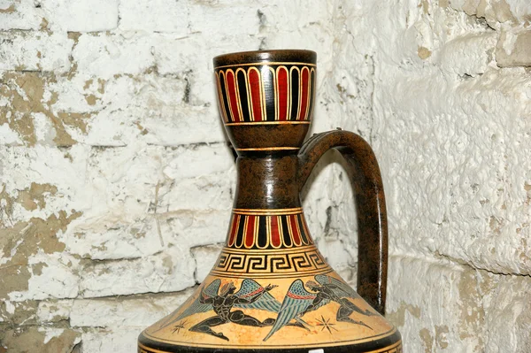 Ceramics souvenir shop, traditional Greek vases — Stock Photo, Image