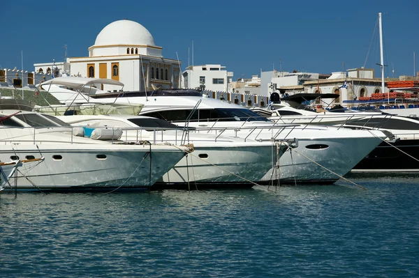 Rhodos Insel Wahrzeichen, Mandraki Hafen, Griechenland — Stockfoto