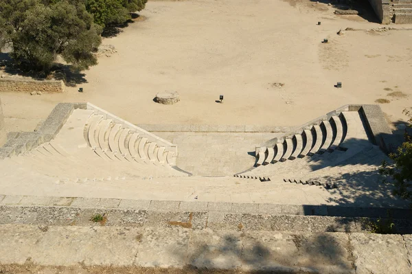 Kis Színház közelében Apollo templom a rodoszi Akropolisz — Stock Fotó