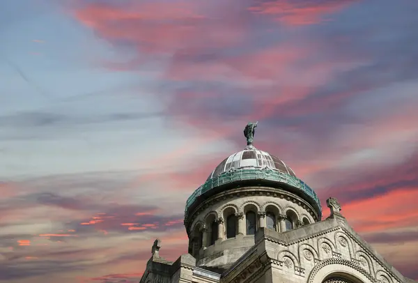 Bazilika saint-martin, tours, Francie — Stockfoto