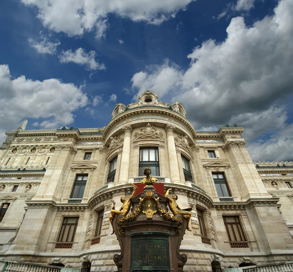 Garnier Operası (gündüz), Fransa