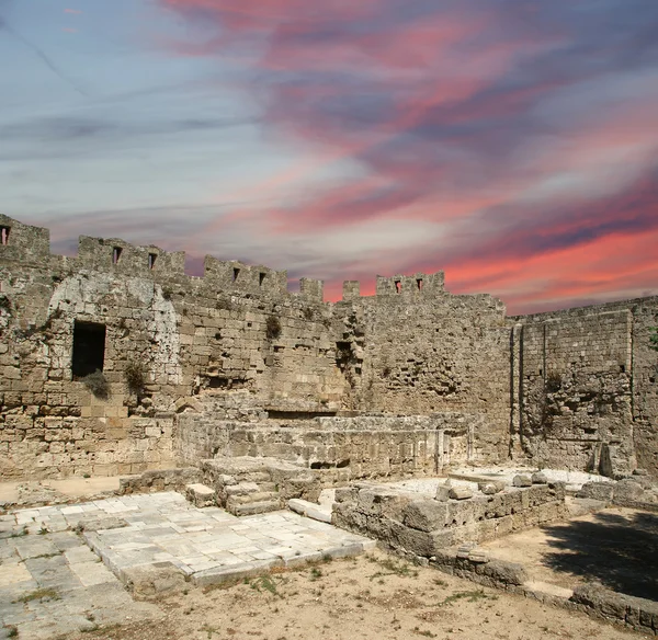Ortaçağ surları rhodes Town, Yunanistan — Stok fotoğraf