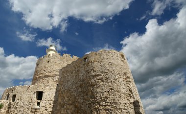 Rodos kule Aziz Nikolaos, Yunanistan