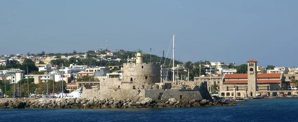 View of the medieval town of Rhodes from the sea — Stock Photo, Image