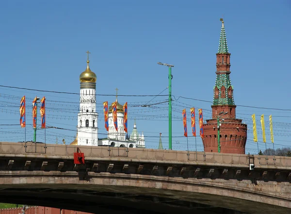 붉은 광장, 모스크바, 러시아 근처 승리 날에 대 한 플래그 — 스톡 사진