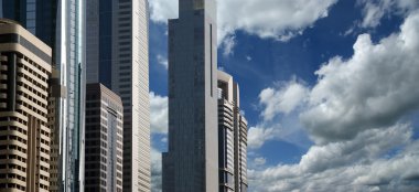 Modern gökdelenler, sheikh zayed road, dubai, Birleşik Arap Emirlikleri