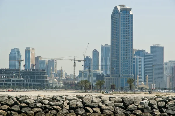 New Buildings as Skyscraper in Dubai, United Arab Emirates — Stock Photo, Image