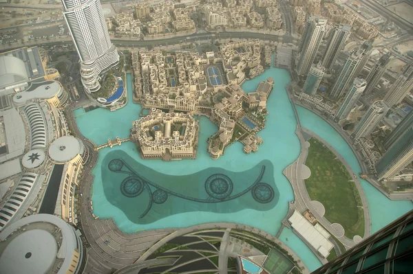 Dubai, Förenade Arabemiraten. Flygfoto från höjden av burj khalifa — Stockfoto