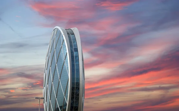 Kör alakú épület Aldar, Abu Dhabi, Egyesült Arab Emírségek — Stock Fotó