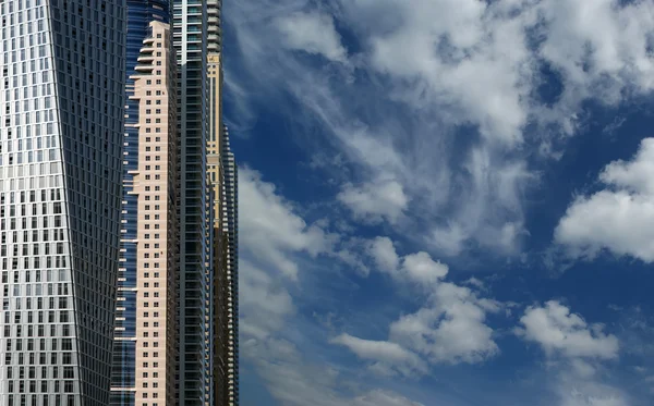 Rascacielos modernos, Dubai Marina, Dubai, Emiratos Árabes Unidos — Foto de Stock