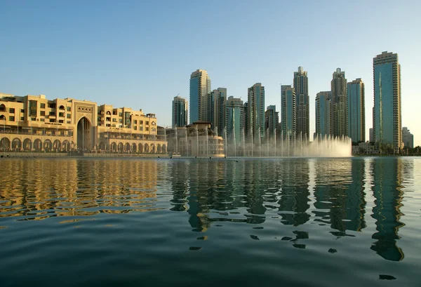 著名迪拜音乐喷泉，阿拉伯联合酋长国 — 图库照片
