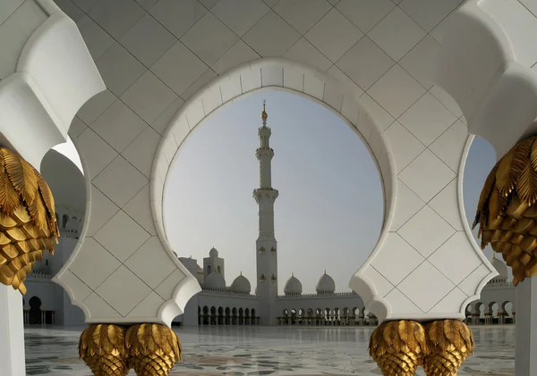 Mosquée blanche Abu Dhabi Sheikh Zayed aux EAU — Photo