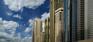 Modern gökdelenler, sheikh zayed road, dubai