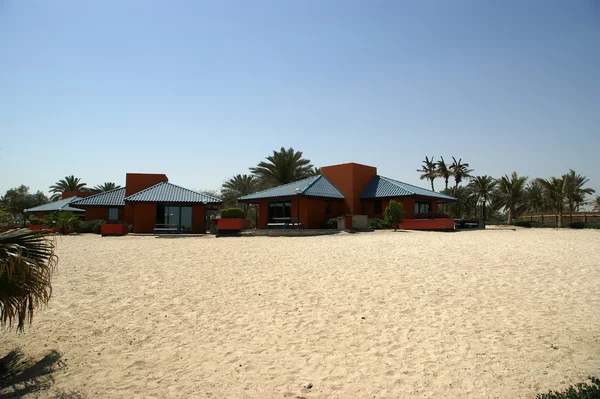 Mamzar Beach en Dubai, Emiratos Árabes Unidos . — Foto de Stock