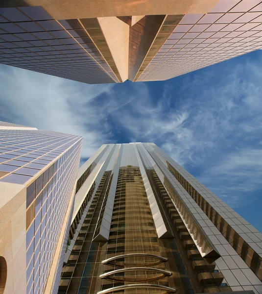 Modern felhőkarcolók, Sheikh zayed road, Dubai — Stock Fotó