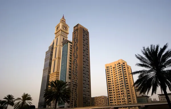 Nowoczesne wieżowce, sheikh zayed road, dubai — Zdjęcie stockowe