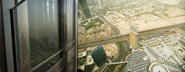 Dubai, EAU. Vista aérea da altura do Burj Khalifa — Fotografia de Stock