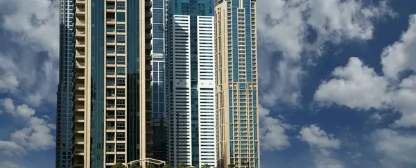 Modern skyscrapers, Dubai Marina, Dubai, United Arab Emirates — Stock Photo, Image