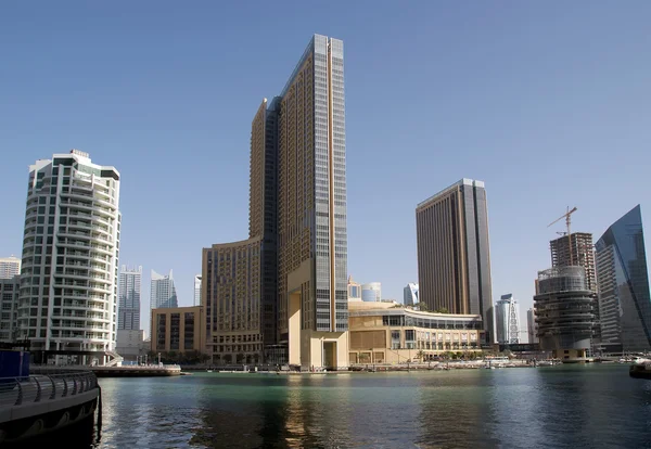 Современные небоскребы, Дубай Марина, Дубай, Объединенные Арабские Эмираты — стоковое фото
