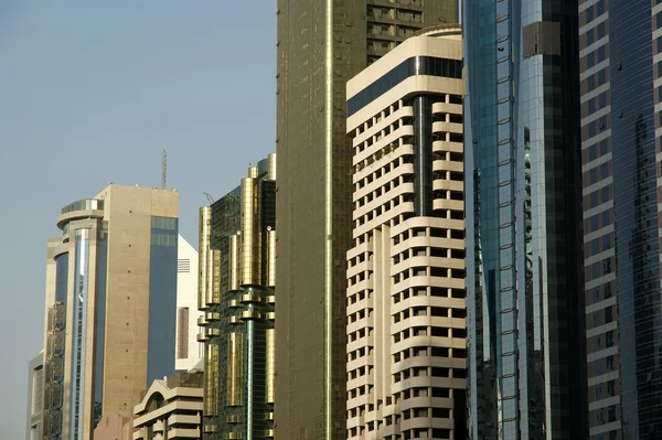 Σύγχρονη ουρανοξύστες, sheikh zayed road, Ντουμπάι, Ηνωμένα Αραβικά Εμιράτα — Φωτογραφία Αρχείου