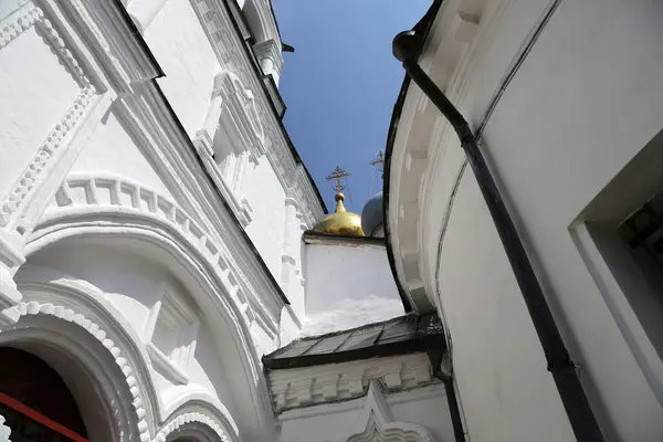 Church of St. Nicholas in Pyzhah (1670), protected by the state, Moscow, Russia — Stock Photo, Image