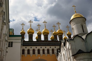 Moskova kremlin kadınımız atma kilisenin içinde kutsal cübbesi