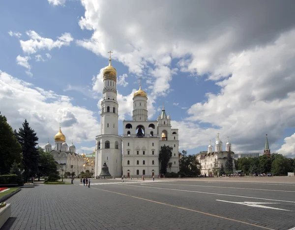 Ivan wieży dzwon wielki kompleks. Moskwy, Rosja — Zdjęcie stockowe