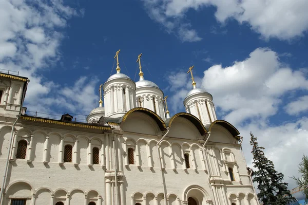Pátriárka palota és a tizenkét apostol-templomot, Moszkva, Kreml, Oroszország — Stock Fotó