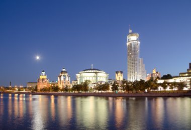 iş ve kültür kompleksi riverside towers (Moskova uluslararası house müzik, swissotel krasnye holmy, Sanat-Galerisi vb), Moskova, Rusya