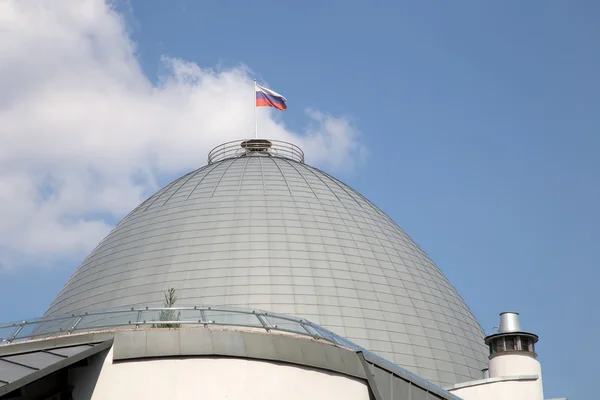 背景下的天空，俄罗斯莫斯科天文馆 — 图库照片