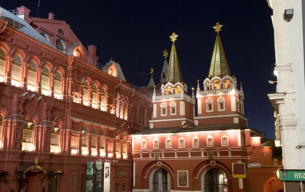 Staatliches Historisches Museum bei Nacht. Moskau, Russland — Stockfoto