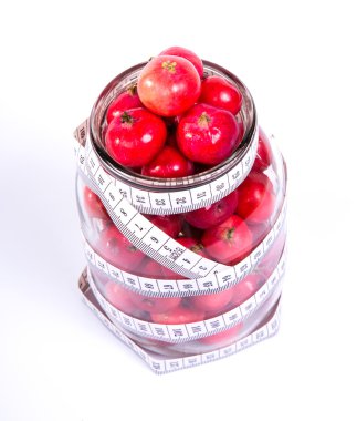 sağlıklı gıda. ölçme bant ile lezzetli elma