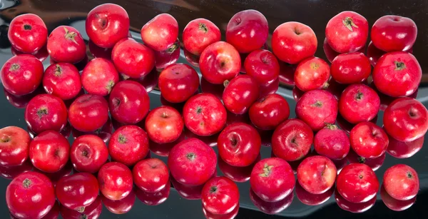 Duża grupa tło czerwone jabłka — Zdjęcie stockowe